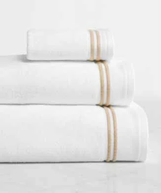 Aura-Nuova-towels Aura Nuova Towels